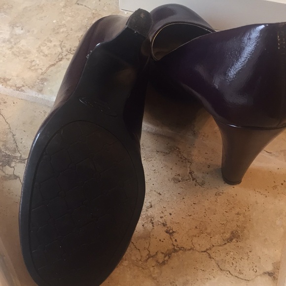 Shoes - Picture 3 of 3